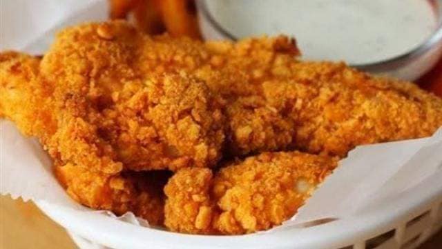 أرز ريزو بالصوص الحار مع تشيكن ستربس (على طريقة كنتاكي KFC) - هنا hana